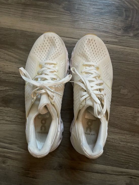 On Running Shoes - On Running Cream Women's Lightweight Running Sneakers